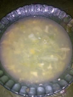 Una foto de Sopa ácida(es rica)