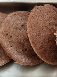 रागी रवा इडली (Ragi Rava Idli recipe in Hindi) रेसिपी मुख्य फोटो
