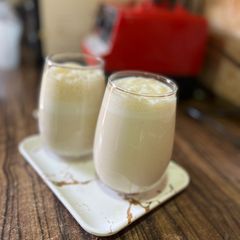 A picture of Garri smoothie.