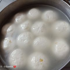 Rasgulla A picture of Rasgulla.