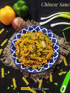 ચાઇનીઝ સોસ પાસ્તા (Chinese Sauce Pasta Recipe In Gujarati) રેસીપી મુખ્ય ફોટો