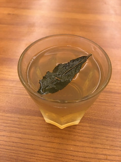 凍頂烏龍茶茶凍 的食譜成品照片