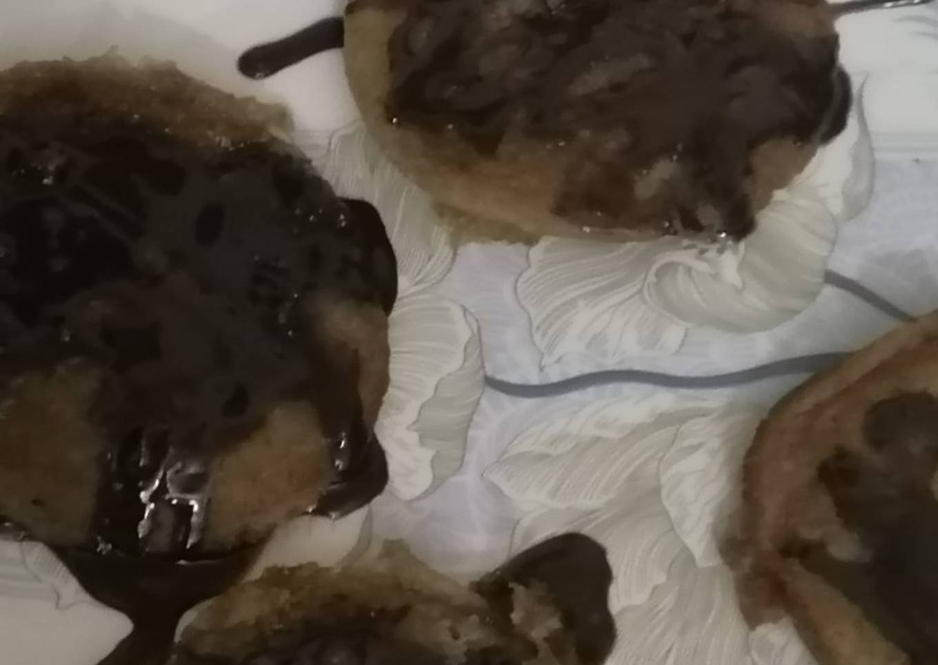 Apple chocolate pan cake
