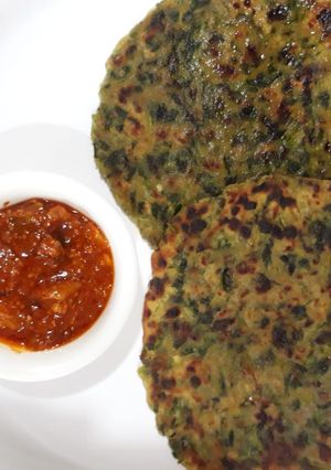 मेथी पराठा (methi paratha recipe in Hindi) रेसिपी मुख्य फोटो