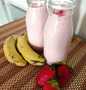 Recipe Banana and Strawberry Smoothie the Can Spoil the Tongue Makes you drool