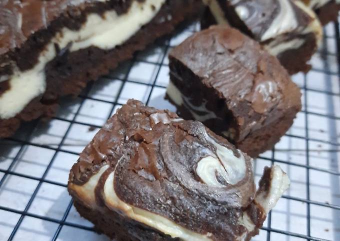 Rahasia Membuat Brownies CreamCheese yang Enak