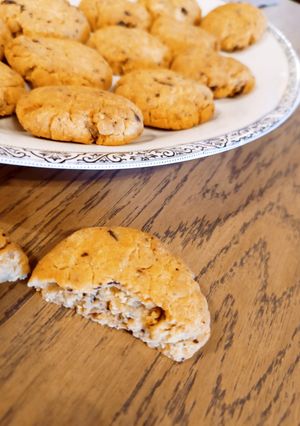 Φωτογραφία της συνταγής Μπισκότα cookies με σοκολάτα και καφέ