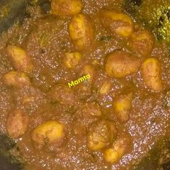 हांडी आलू दम A picture of हांडी आलू दम.