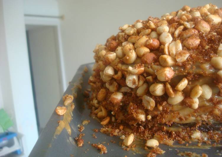 Recipe of Homemade Snickers cake