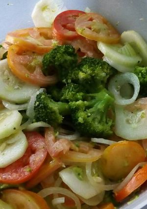 Una foto de Ensalada mixta