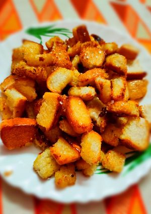 ক্যারামেল ব্রেড পপকর্ন (caramel bread popcorn recipe in Bengali) রেসিপির প্রধান ছবি