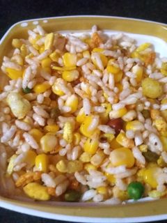 स्वीट कॉर्न चाट (Sweet corn chaat recipe in Hindi) रेसिपी मुख्य फोटो