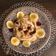 Rulo de cabra con frutos secos y Miel