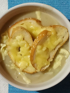 Una foto de Sopa de cebolla