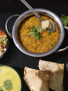 वेजिटेबल मसाला खिचड़ी (Vegetable Masala Khichdi recipe in Hindi) रेसिपी मुख्य फोटो