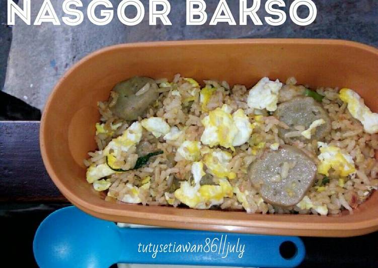 Langkah Mudah untuk Menyiapkan Nasgor bakso yang Lezat Sekali