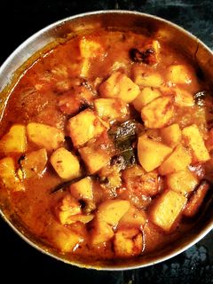 আলু পনির মাখানি (alu paneer makhani recipe in bengali) রেসিপির প্রধান ছবি