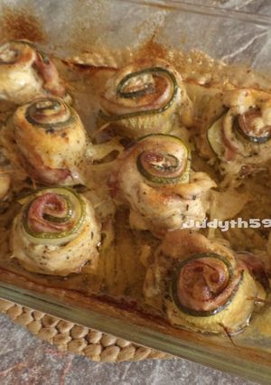 🧡Csirkemellrózsa cukkini és bacon szeletekkel (tepsis) - Jucus konyhájából🧡 recept fotója