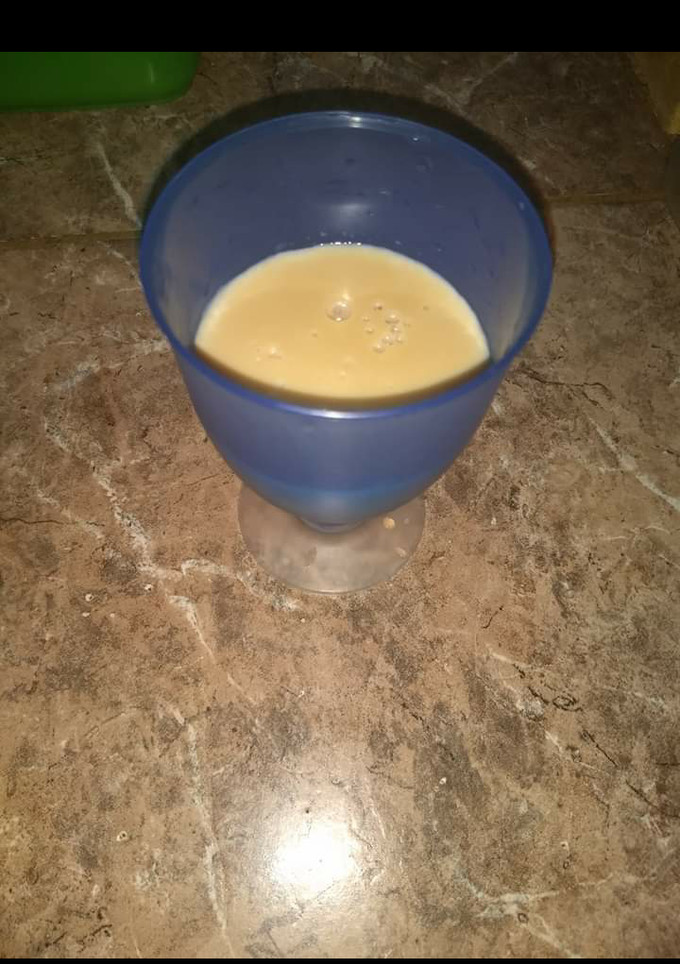 Una foto de Postre serenito casero!!
