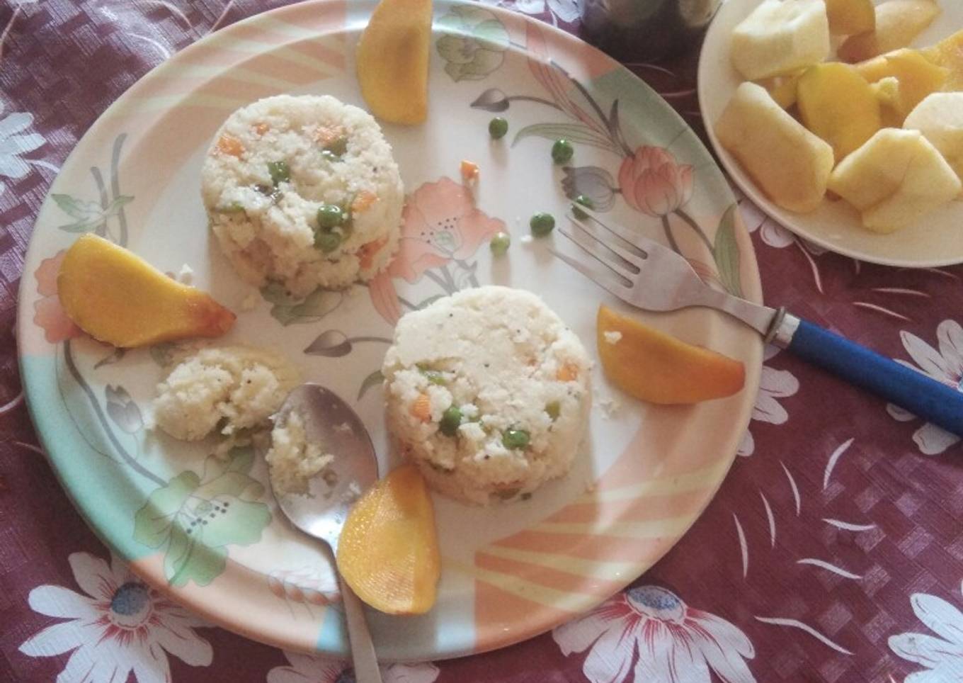 Mix vegetable upma with fruits