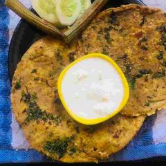 A picture of Drumstick Paratha.