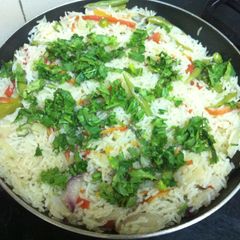 A picture of Vegetable Pulao.