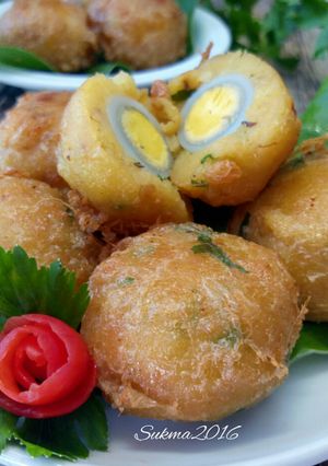 Foto resep Perkedel Kentang Isi Telur Puyuh