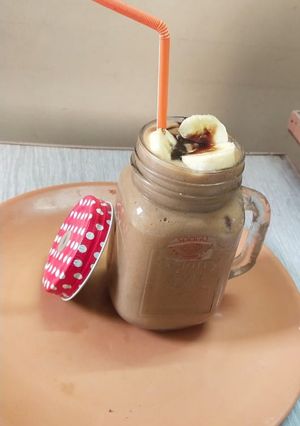 બનાના પપૈયાં ચોકો સ્મુધી (Banana Papaya Choco Smoothie Recipe In Gujarati) રેસીપી મુખ્ય ફોટો