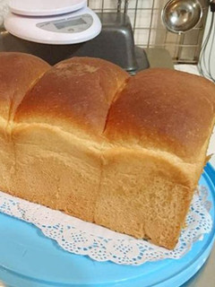 山形優格牛奶吐司 的食譜成品照片