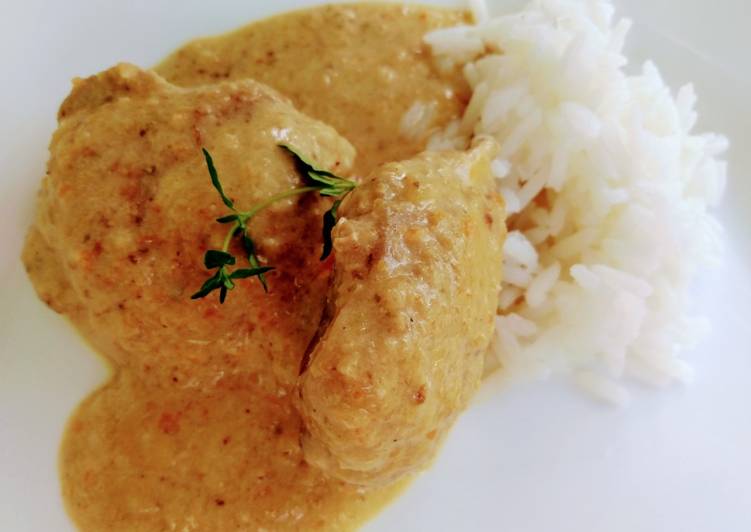 Codorna ao molho de vinho e shitake