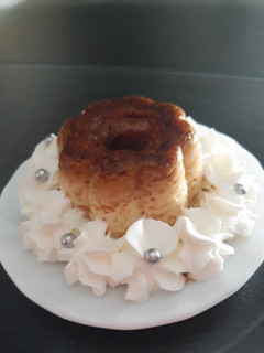 Una foto de Flan de huevo y vainilla en microondas