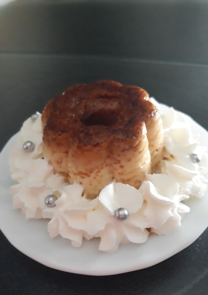 Una foto de Flan de huevo y vainilla en microondas