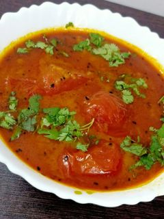 भरवां टमाटर की करी रेसिपी मुख्य फोटो