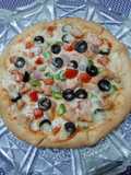 Chicken burst pizza with cheese sauce🍕🍕
