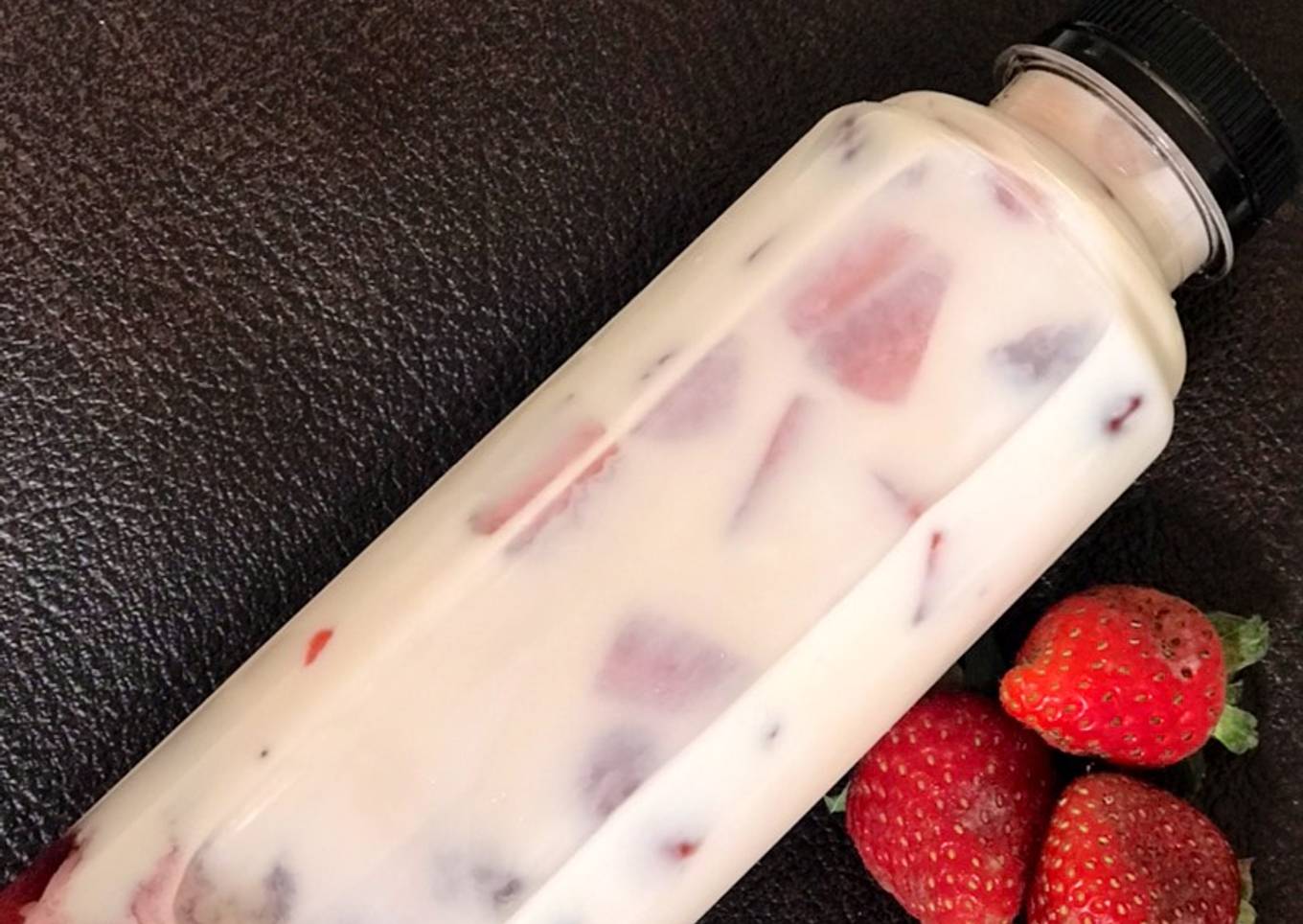 Korean strawberry latte