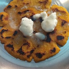 A picture of Makki ki roti.
