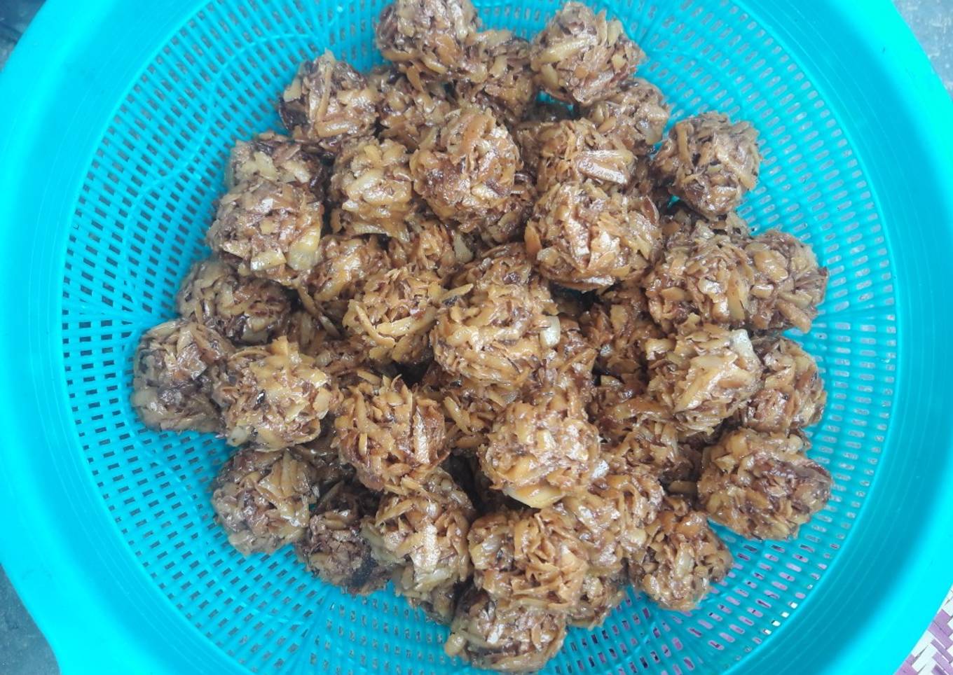 How to Prepare Super Quick Homemade Sweet coconut balls