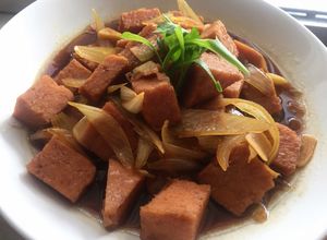 Foto resep Daging Maling Kecap (Pork Luncheon) 🐷🐷