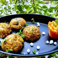 A picture of Sabudana Paneer Paddu.