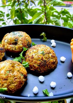 A picture of Sabudana Paneer Paddu.