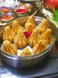 Besan(roasted chanadal) Modak