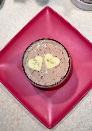 A picture of Fig and banana smoothie 🍌.