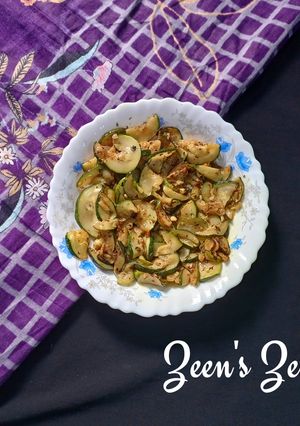 A picture of Green Zucchini Fry.