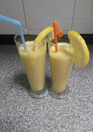 Φωτογραφία της συνταγής Smoothie ανανά μπανάνα
