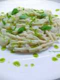 Trofie con cavolfiore e salsa di alici
