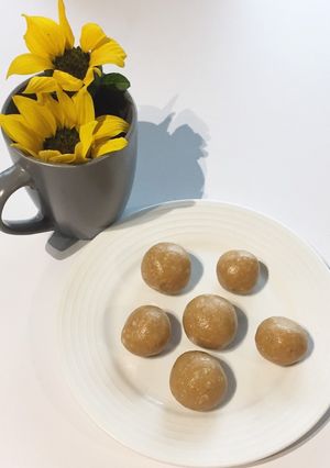 รูปของ Peanut butter oats energy ball #ไร้แป้ง #ไร้น้ำตาล #ไม่ต้องอบ #ง่ายๆ