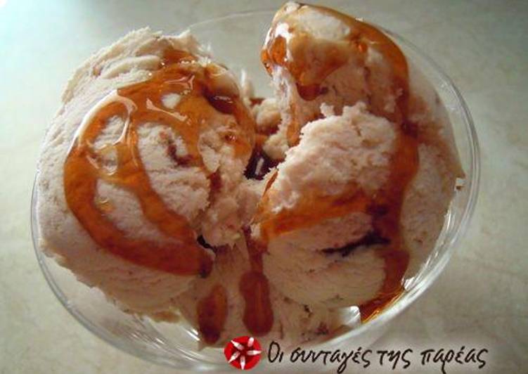 Yogurt - sour cherry ice cream