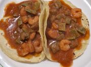 Una foto de nopales con camarones