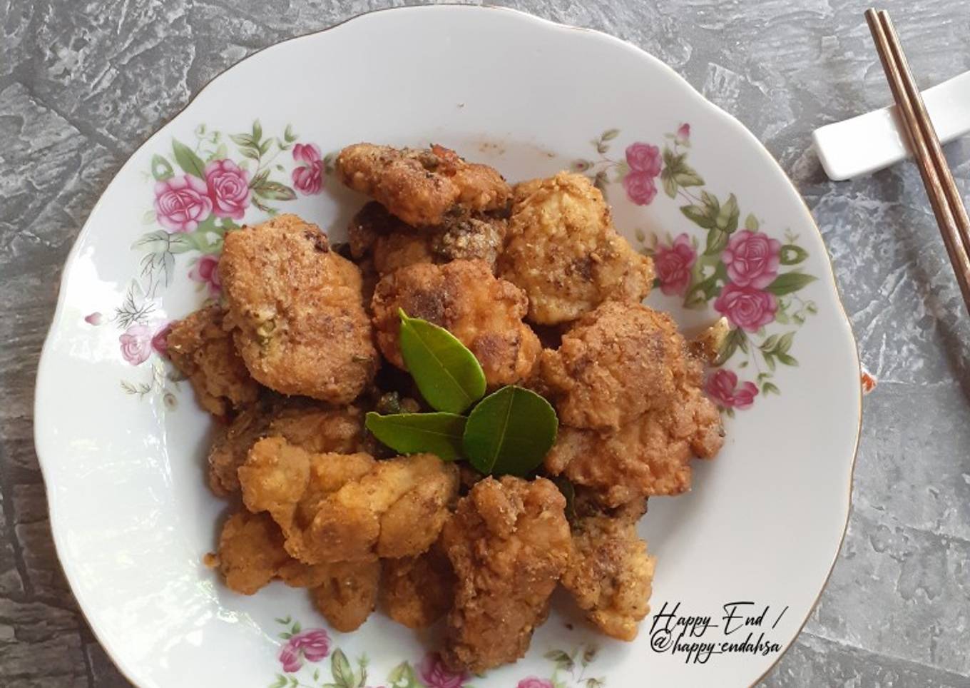 Ayam Goreng Telur Asin