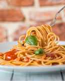 Paradicsomos baconos spagetti
